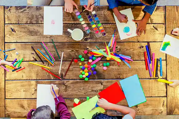 What are Arts And Crafts Activities?